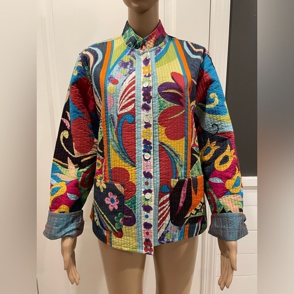ANU ART TO WEAR QUILTED VIBRANT JACKET size M